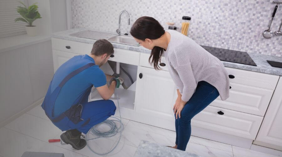 Local tankless water heater installation in Pittsfield, IL